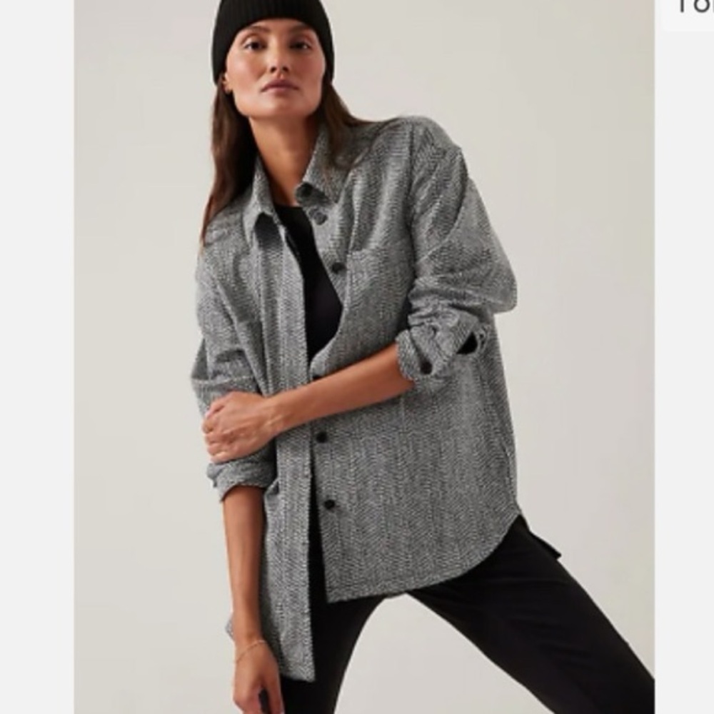 Athleta Braiden Shacket Button Down Long Oversized Jacket Tunic L Black White